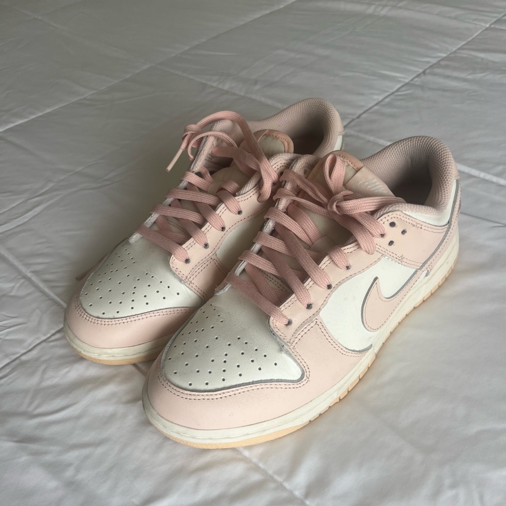 Nike Dunks Pink